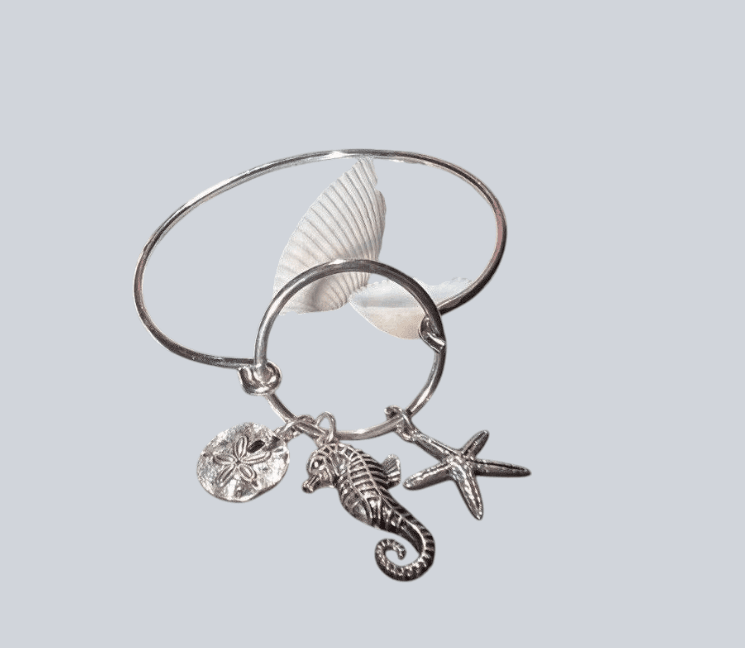 Fashion Jewelry Seahorse Bracelet-Silvertone Adorable