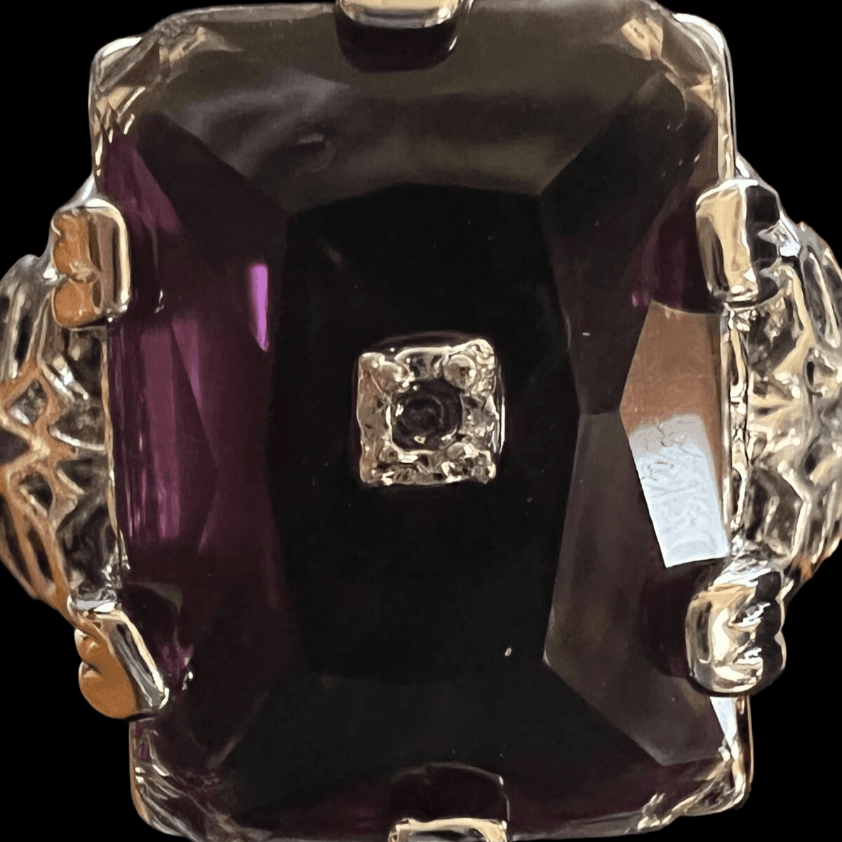 Fashion Jewelry Silvertone Amethyst Stone with Center Stone Size 8.75