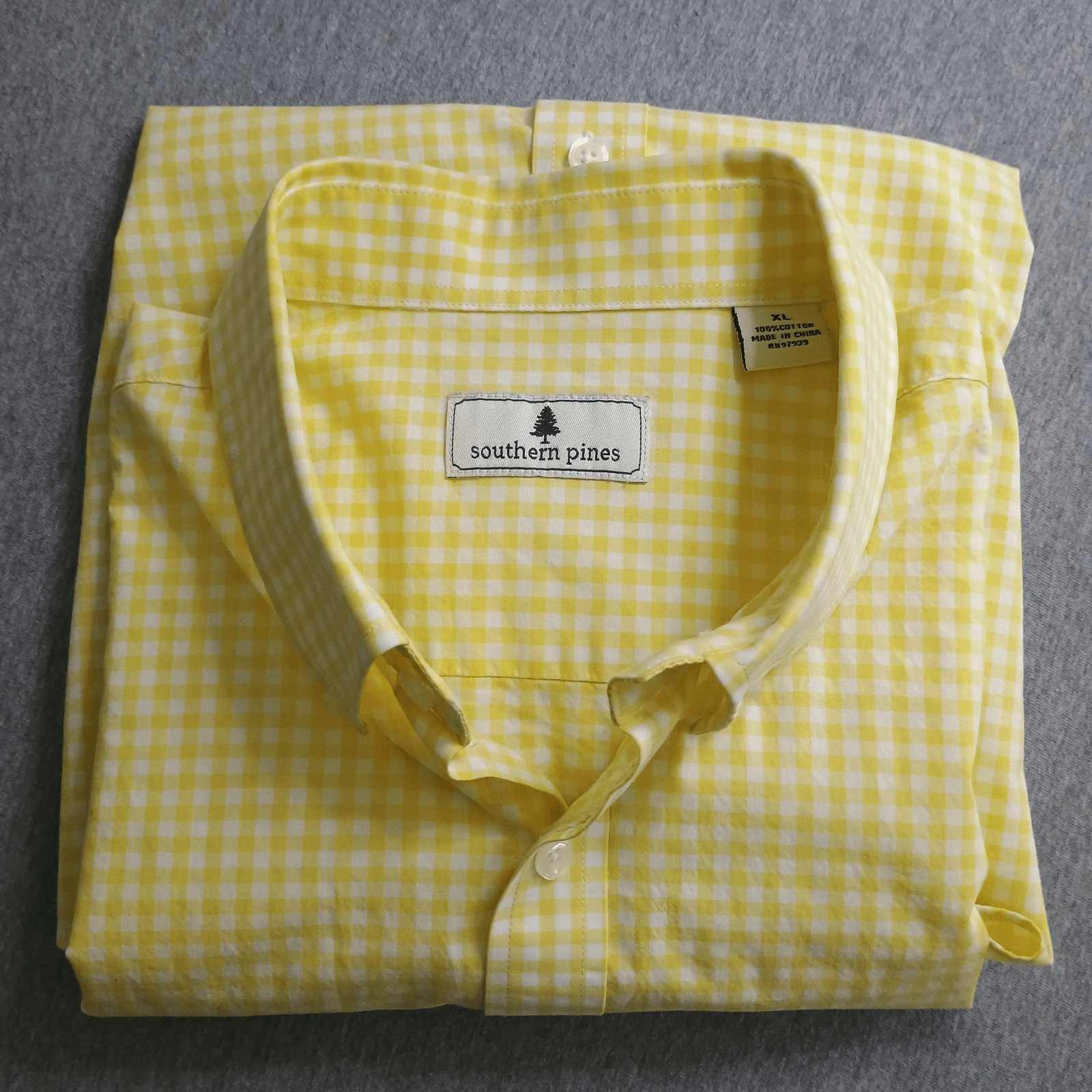 Southern Pines Men Size XL Yellow Gingham Checkered Summery Short Sleeve Shirt