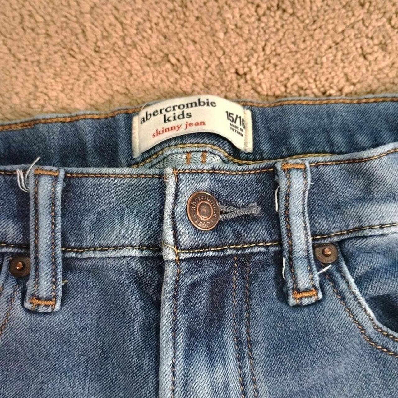 Abercrombie Kids Girls 15/16 Straight, Medium Dark Wash, Minor Distressed