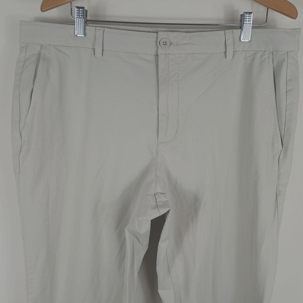 Vineyard Vines Men's Outlet Collection Performance Breaker Pants (Style #1P001094)