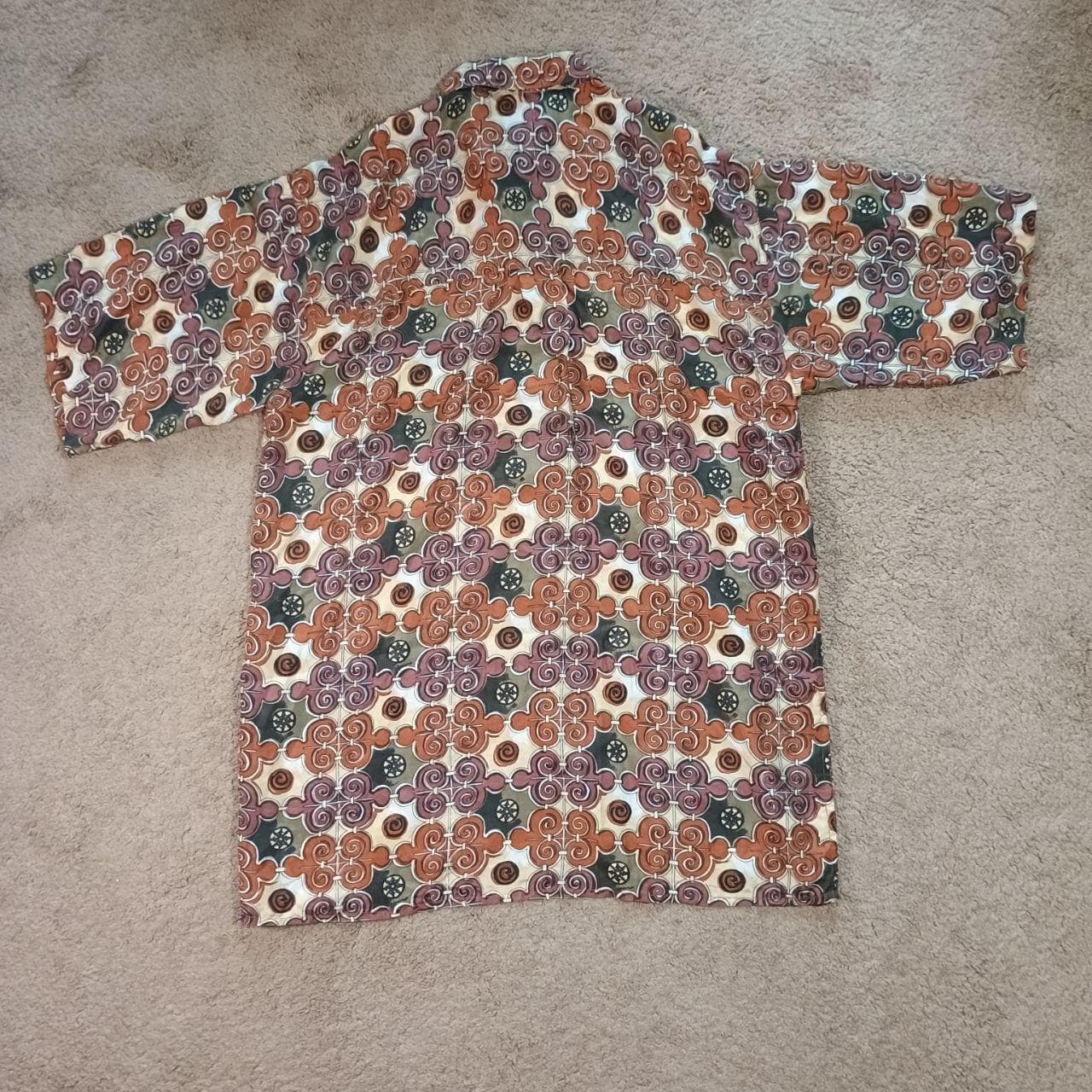 PURE Brand Silk Shirt – Lightweight, Silky Smooth, Ionic Swirl Print