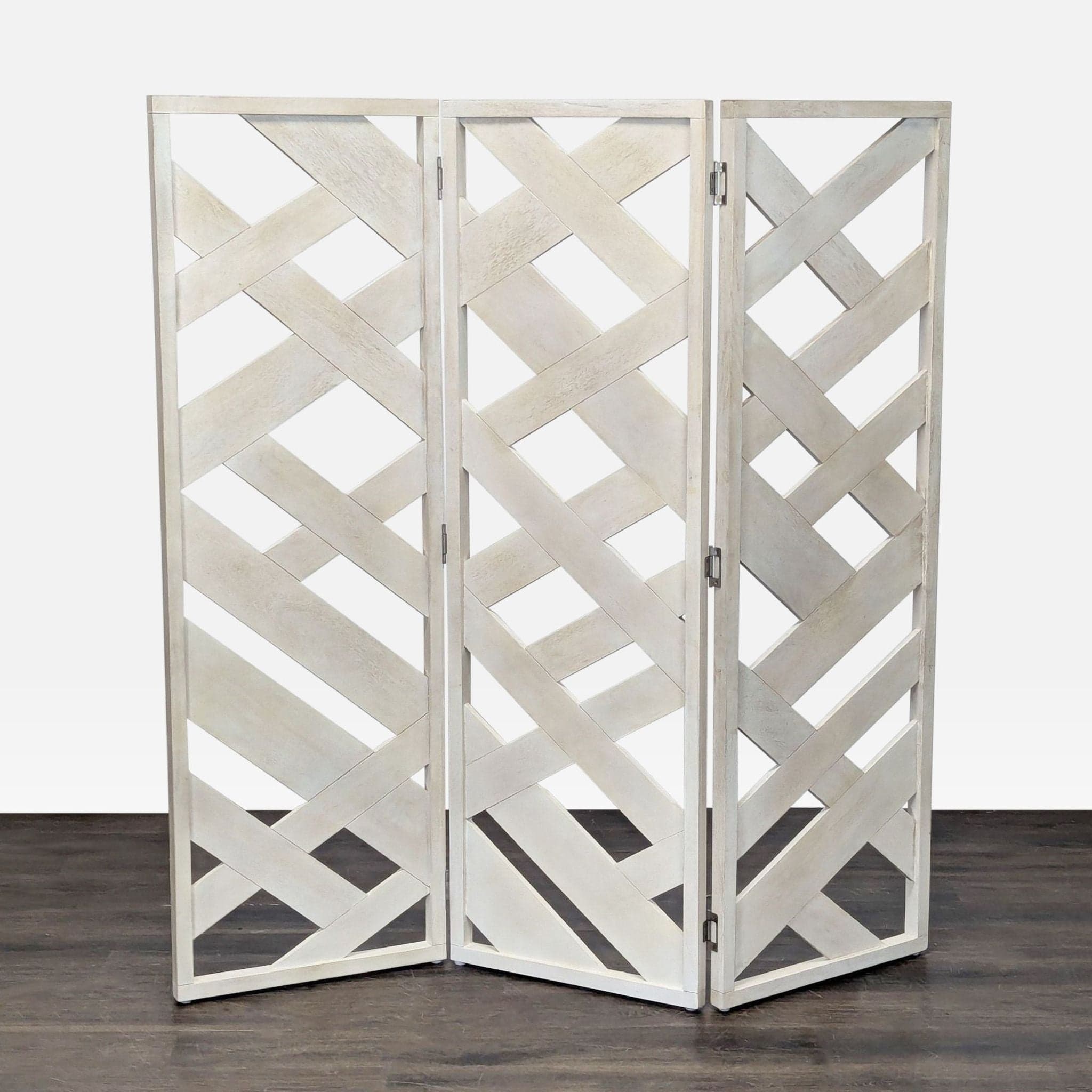 Three Panel Lattice Screen