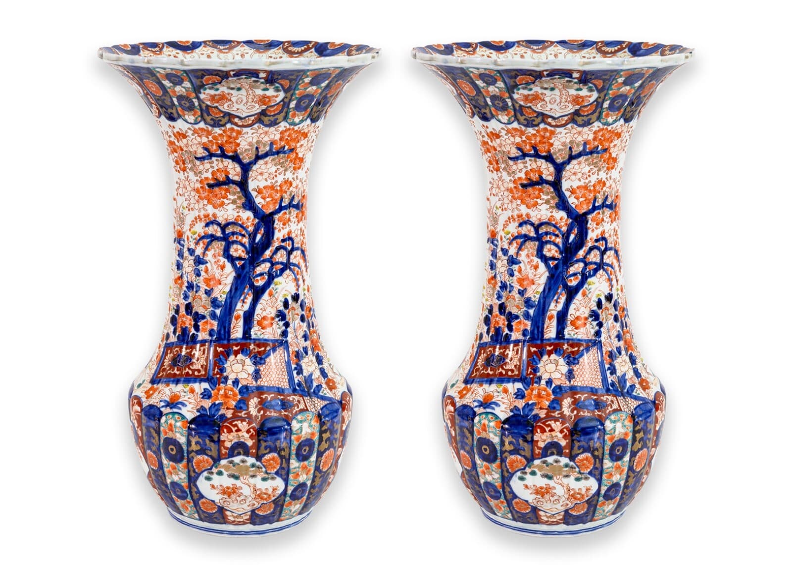 Antique Japanese Imari Pair Vases Meiji Period Trumpet Shaped Floral Design