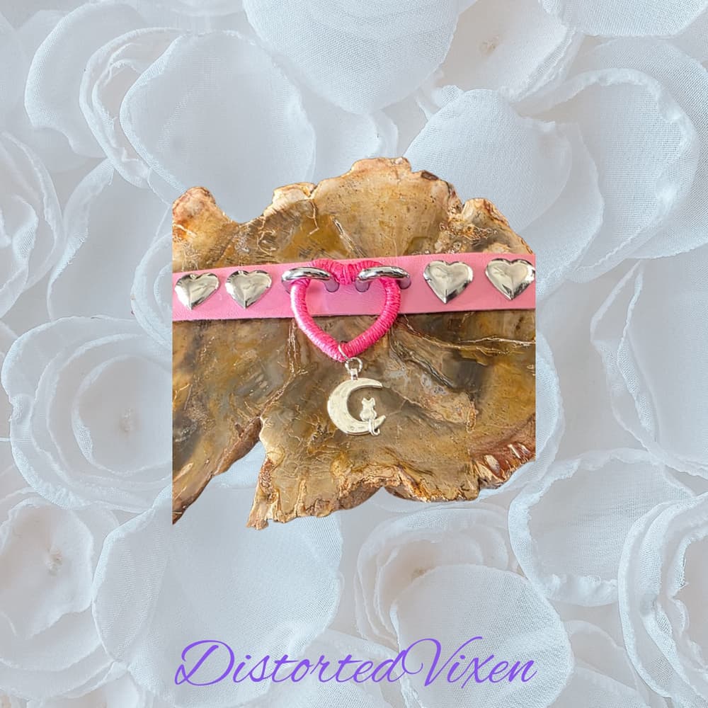 Pink Heart Choker with Moon Charm – Adjustable Faux Leather Choker Necklace – Go
