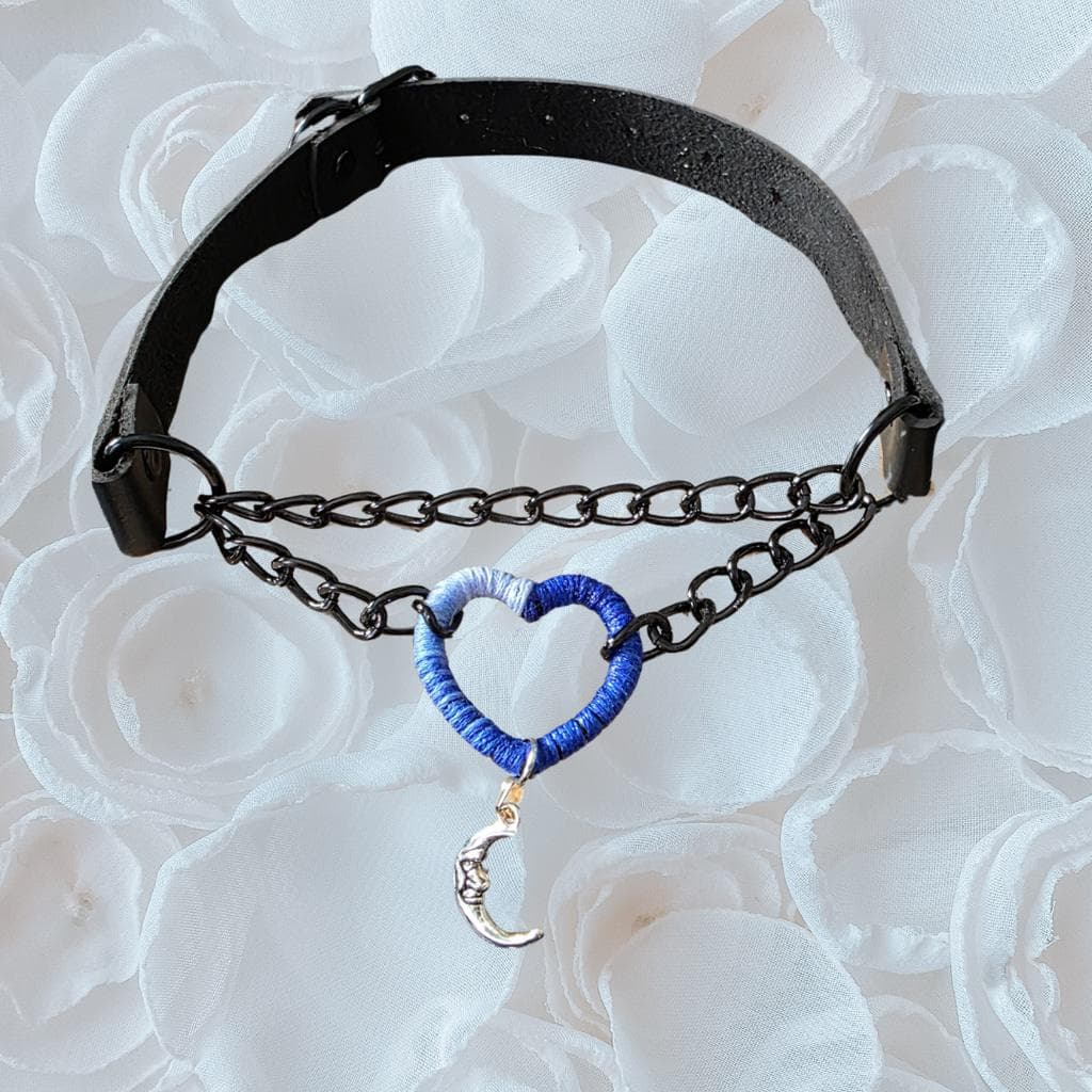 Gothic Armor Blue Ombré Heart Choker – Celestial Moon Charm, Industrial Chain