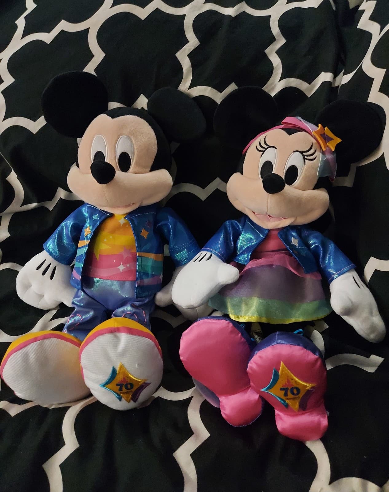 Disney Store 70th Anniversary Mickey & Minnie 15" Plush Set (Mint)