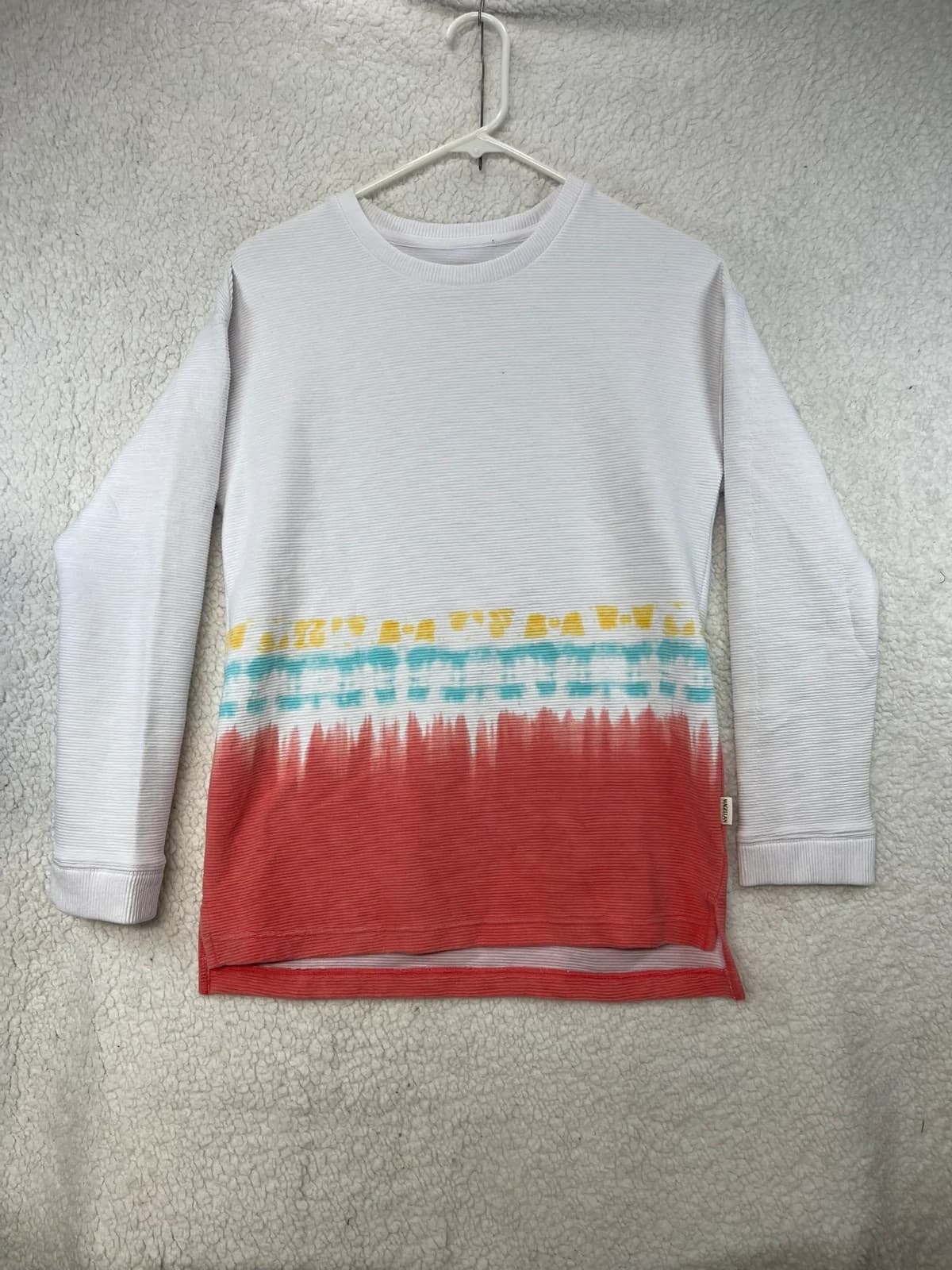 Women's Magellan Outdoors White Striped Graphic Long Sleeve Shirt XL