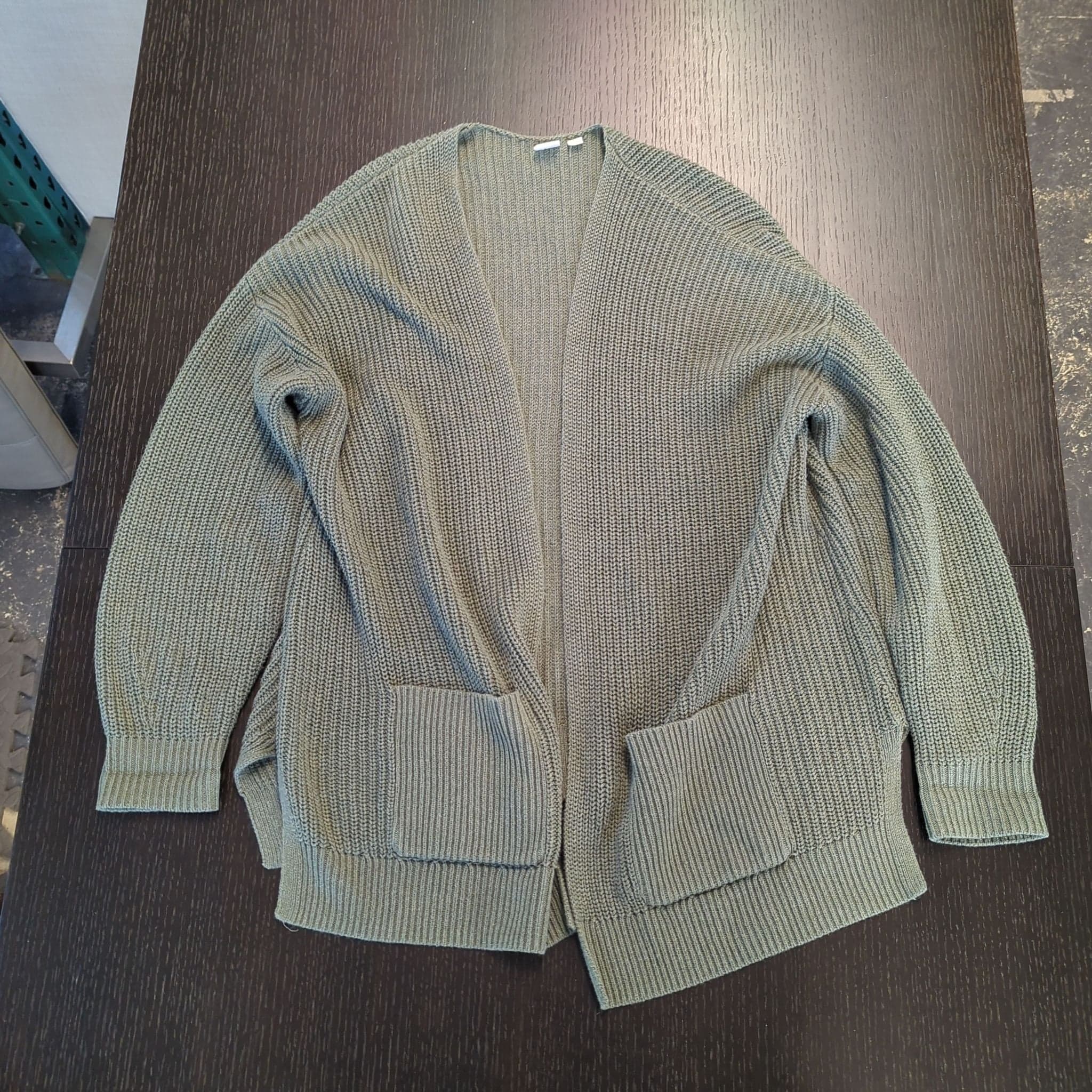 Gap Sweater - Size L