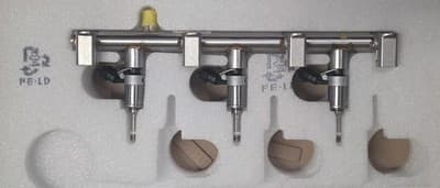 New In Box Maserat Right Side Injector Rail With Injectors 327913