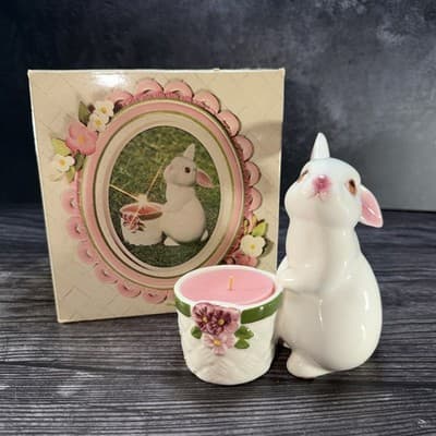 Rabbit Candle Holder Avon 1980 Bunny W Basket And Flowers VTG Easter Spring