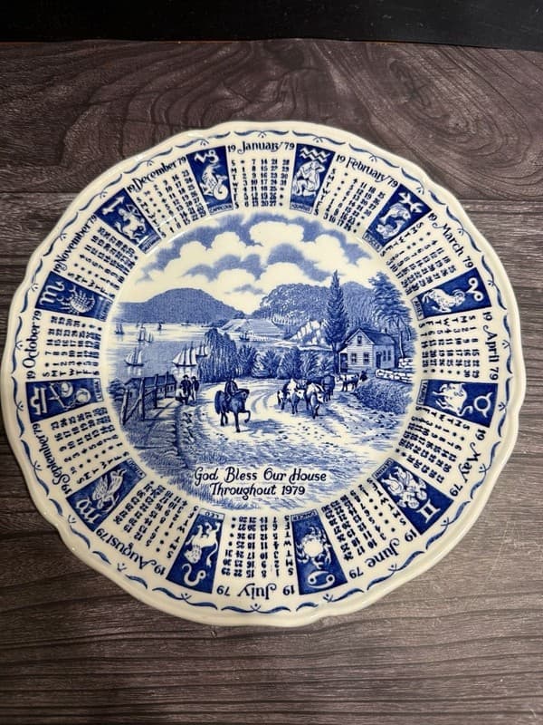 Alfred Meakin 1979 Calendar Plate Blue and White God Bless Our House Zodiac