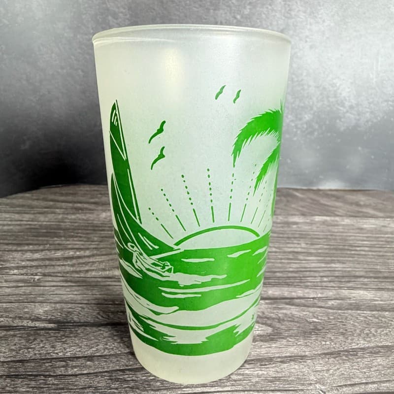 Vintage Federal Glass Frosted Green Palm Tree & Sailboat Highball Tumbler