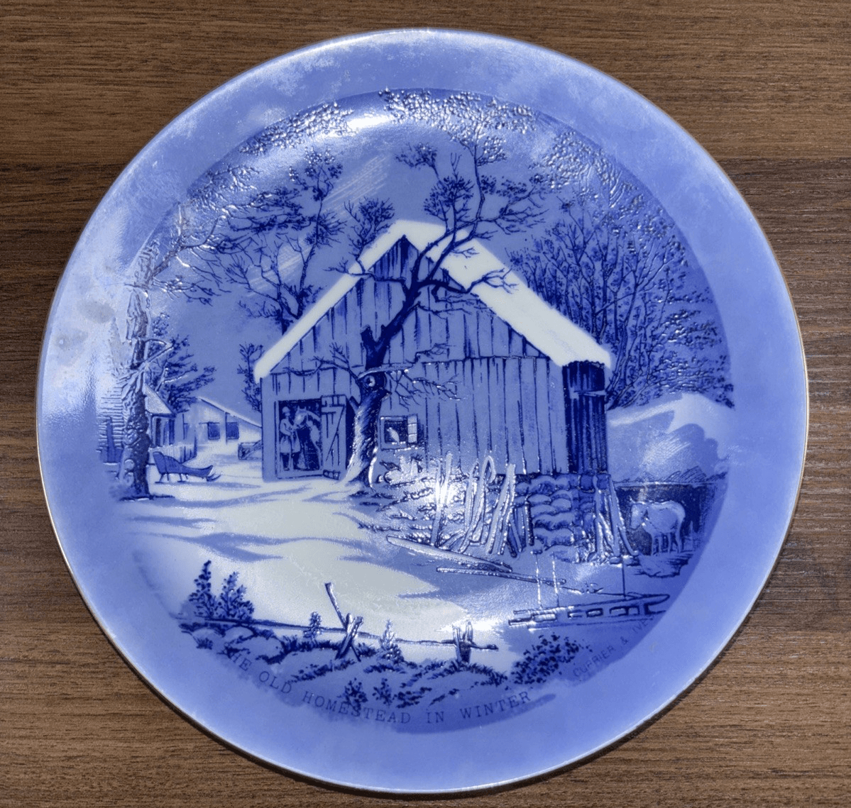 Currier & Ives Collector's Plate " The Old Homestead in Winter" 8" Wide