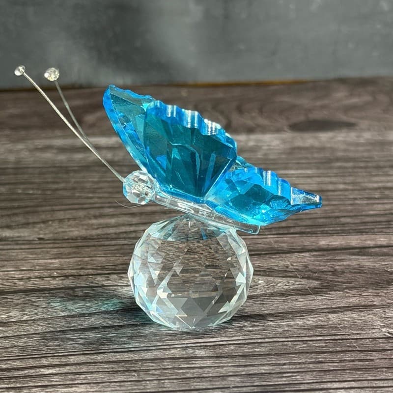 Butterfly crystal cut blue figurine miniature