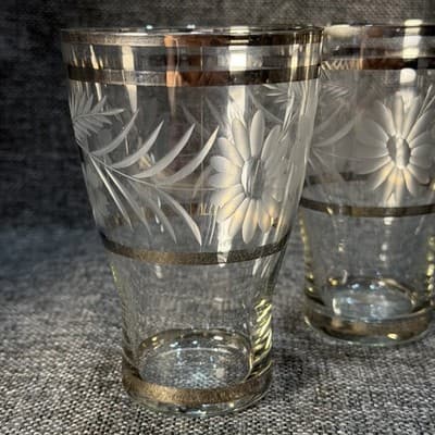 Vintage MCM Cut Daisy Tumbler Drinking Glasses Silver Tapered Highball Set Of 4
