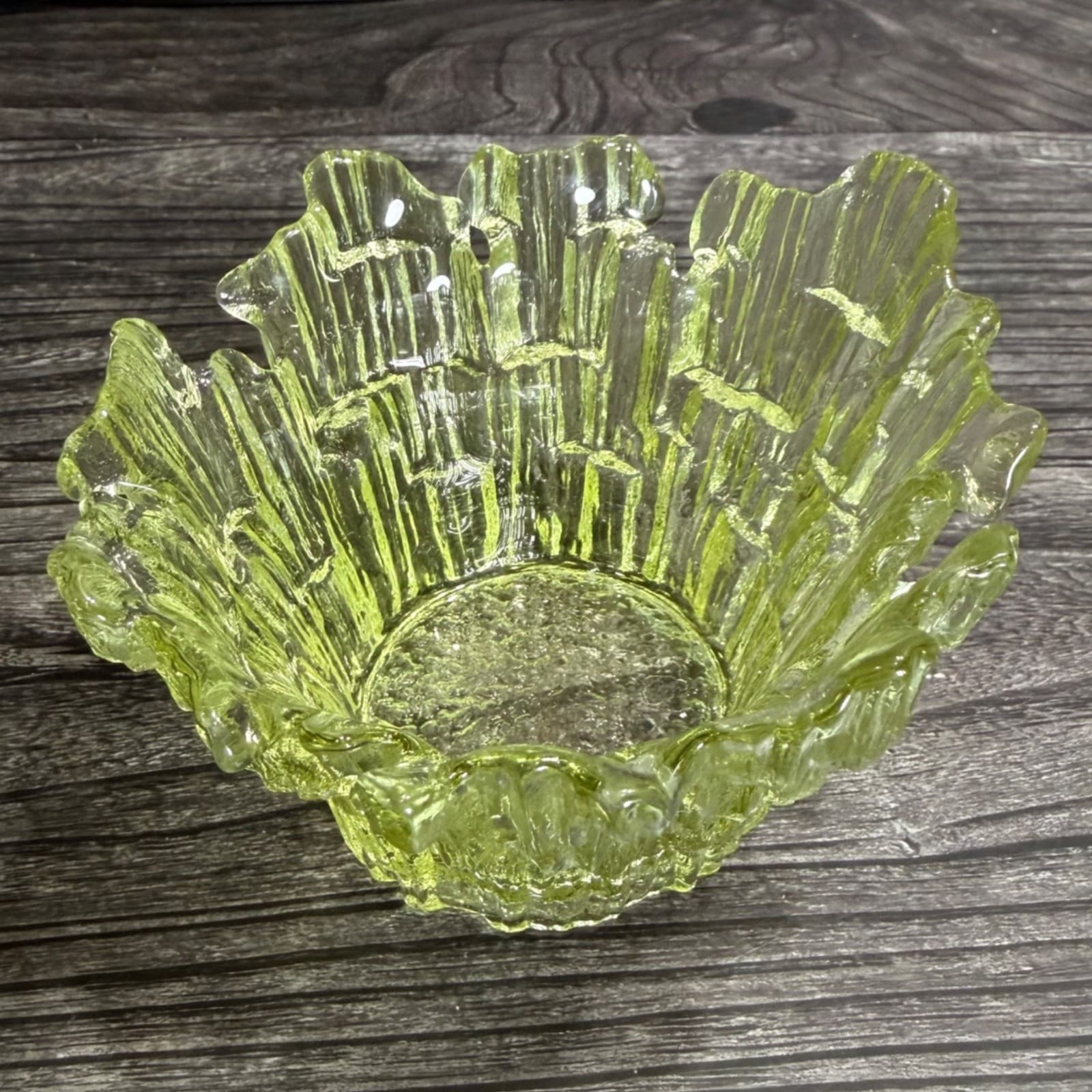 Dalzell-Viking Glass Yellow Icicle Glimmer Candle Tealight Holder VTG Home Décor