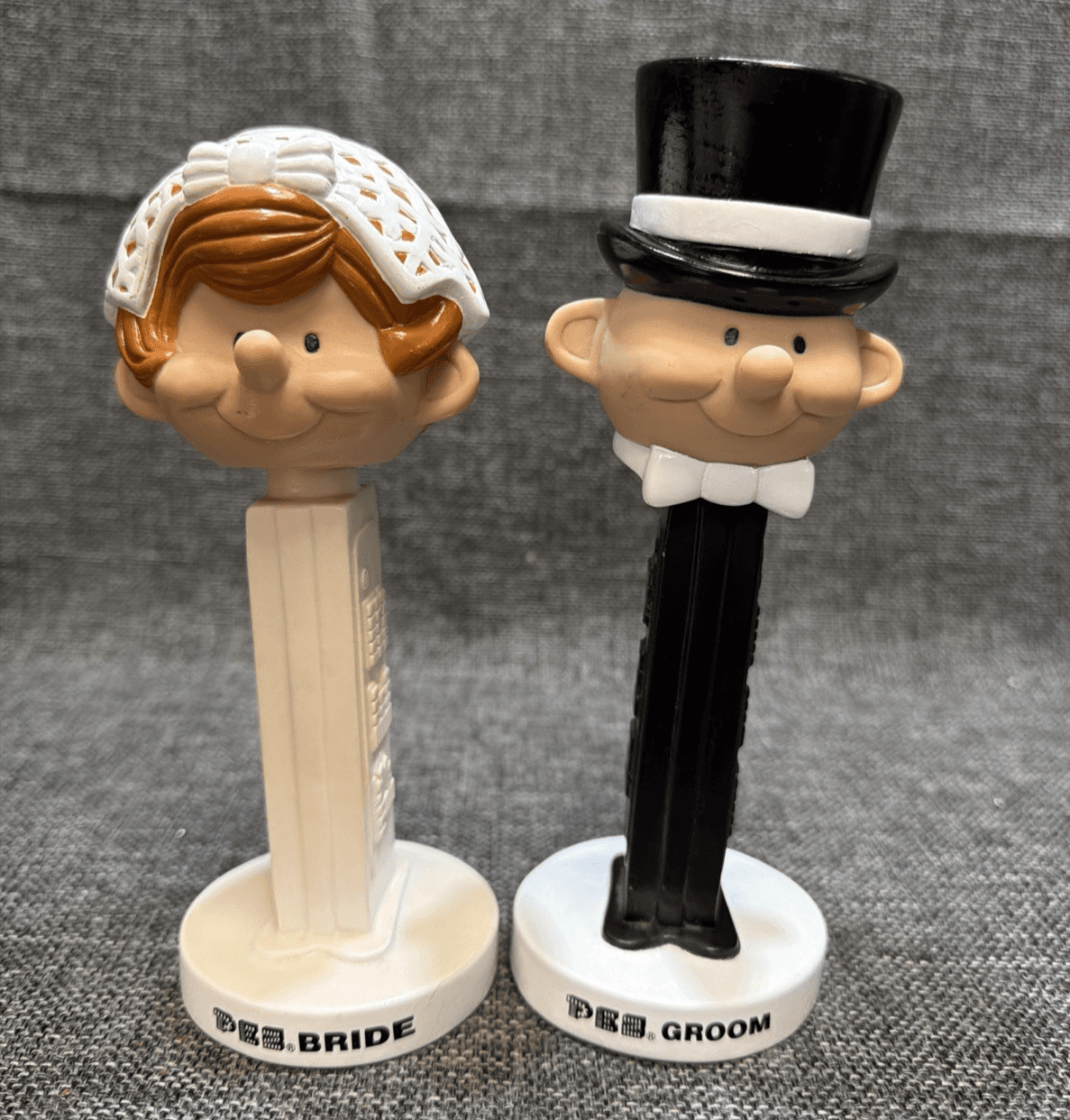 PEZ Bride & Groom Wacky Wobbler Oversized Limited Edition Wedding Gift 1999