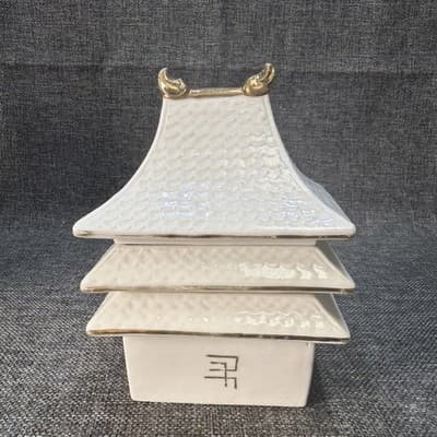 Vintage Occupied Japan Ceramic Pagoda Stacking Box 3 Piece Jewelry Chest Gold