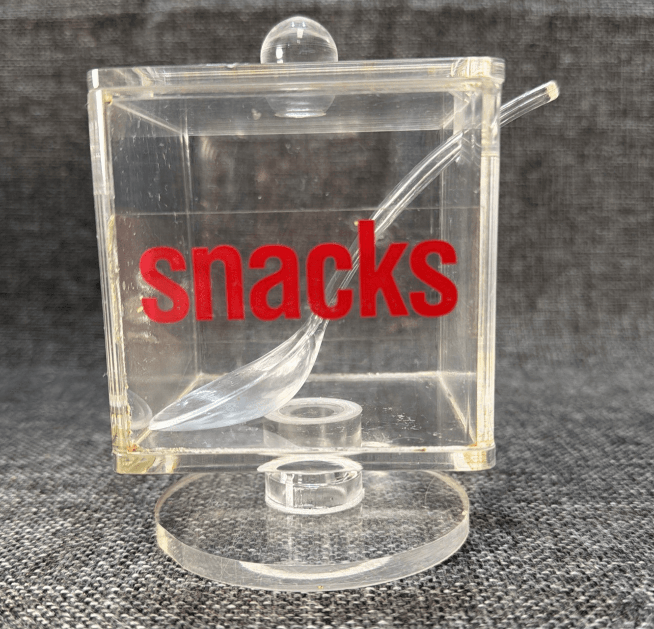 Vtg 1970s Lucite Acrylic Snacks Canister Jar Swivel Lid Countertop Scoop Spoon