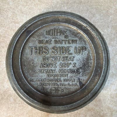 Vintage American Hospital Supply Corp Hot Pak Heat Battery For Food 1938 Round