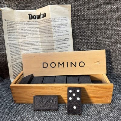 Vintage Dominoes Game Set Black Tiles Dragon Back Wood Box Complete Instructions