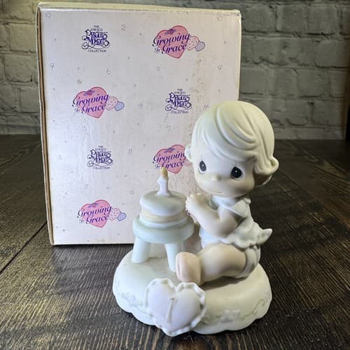Precious Moments Growing in Grace Age 1 Birthday Gift Blonde Girl Cake 136190