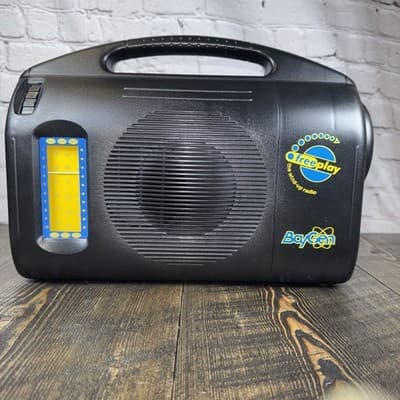 VTG BayGen Freeplay FM MW SW Radio Windup Self Winding WORKS Trevor Bayliss