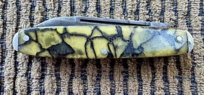 Vintage WW2 - Peters Shoes - Seneca Cutlery Co. 33 - Utica NY - Pocket Knife