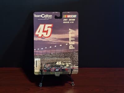 2001 Team Caliber Pit Stop 1/64th Ride Across America Kyle Petty 45 Dodge R/t