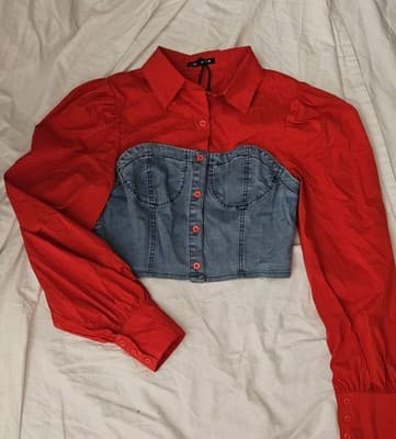 DENIMLAND Women's Red Denim Medium Blouse Button Down Crop Retro