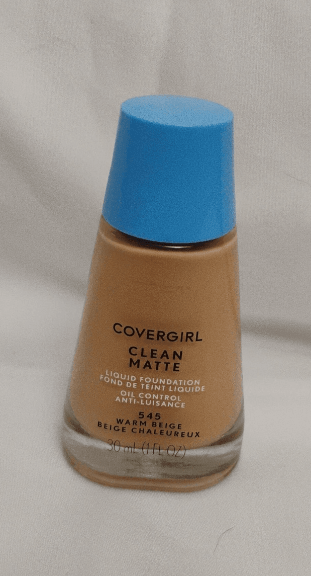 COVERGIRL Clean Matte Makeup Foundation 545 Warm Beige