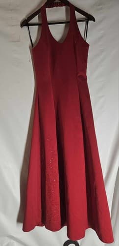Formal Dress by Debut Size 5 Red Sequin Halter Strap Prom Wedding Dance Gala