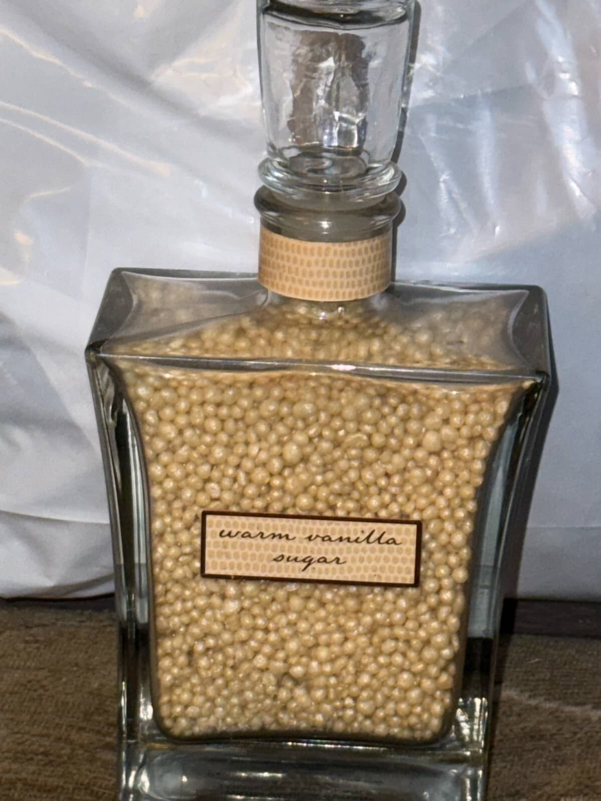 Bath & Body Works Warm Vanilla Sugar Limited Edition Luminous Bath Pearls 6.3 oz