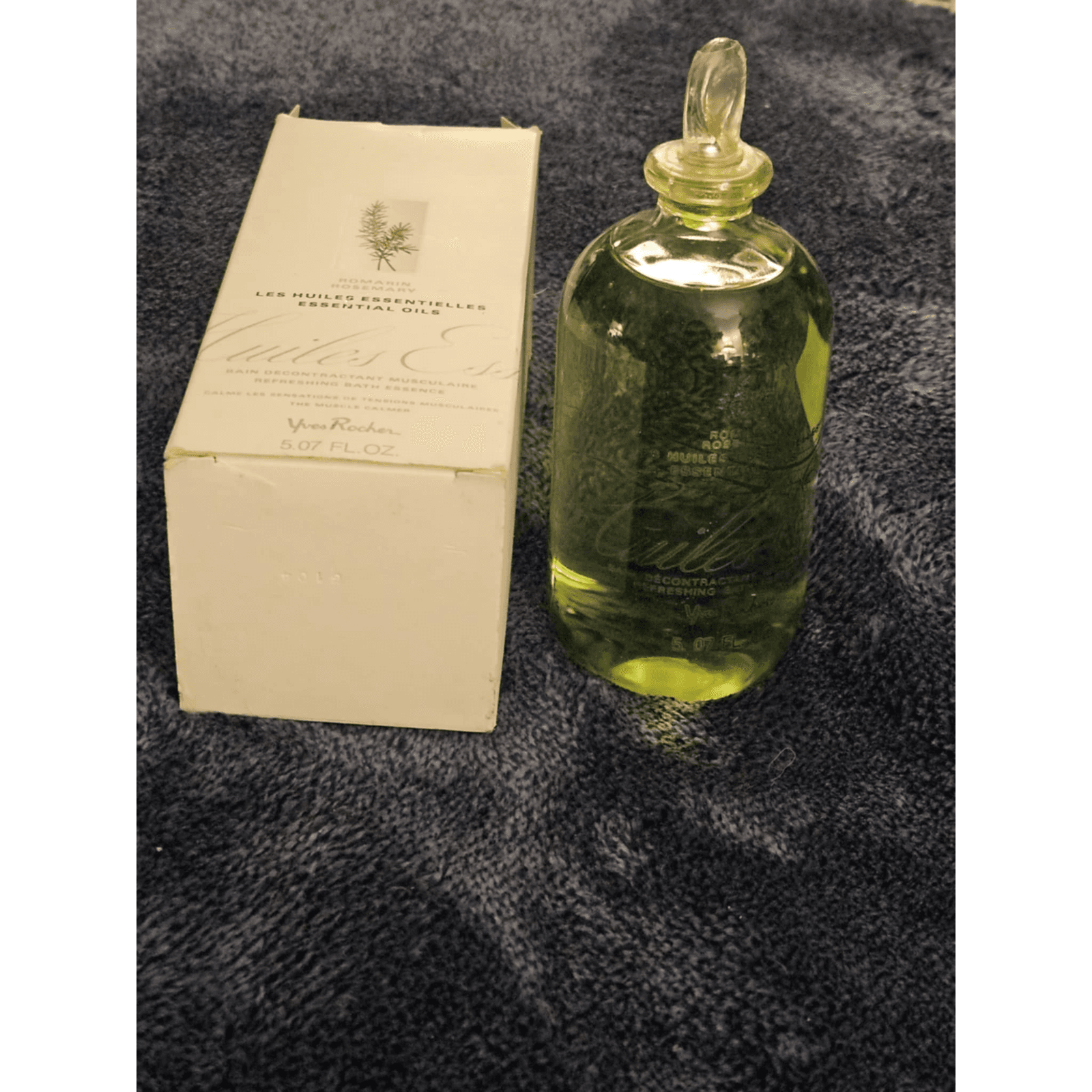 Romarin Rosemary les Huiles Essential Oils Bath Essence 5.07 Oz.Fl Glass