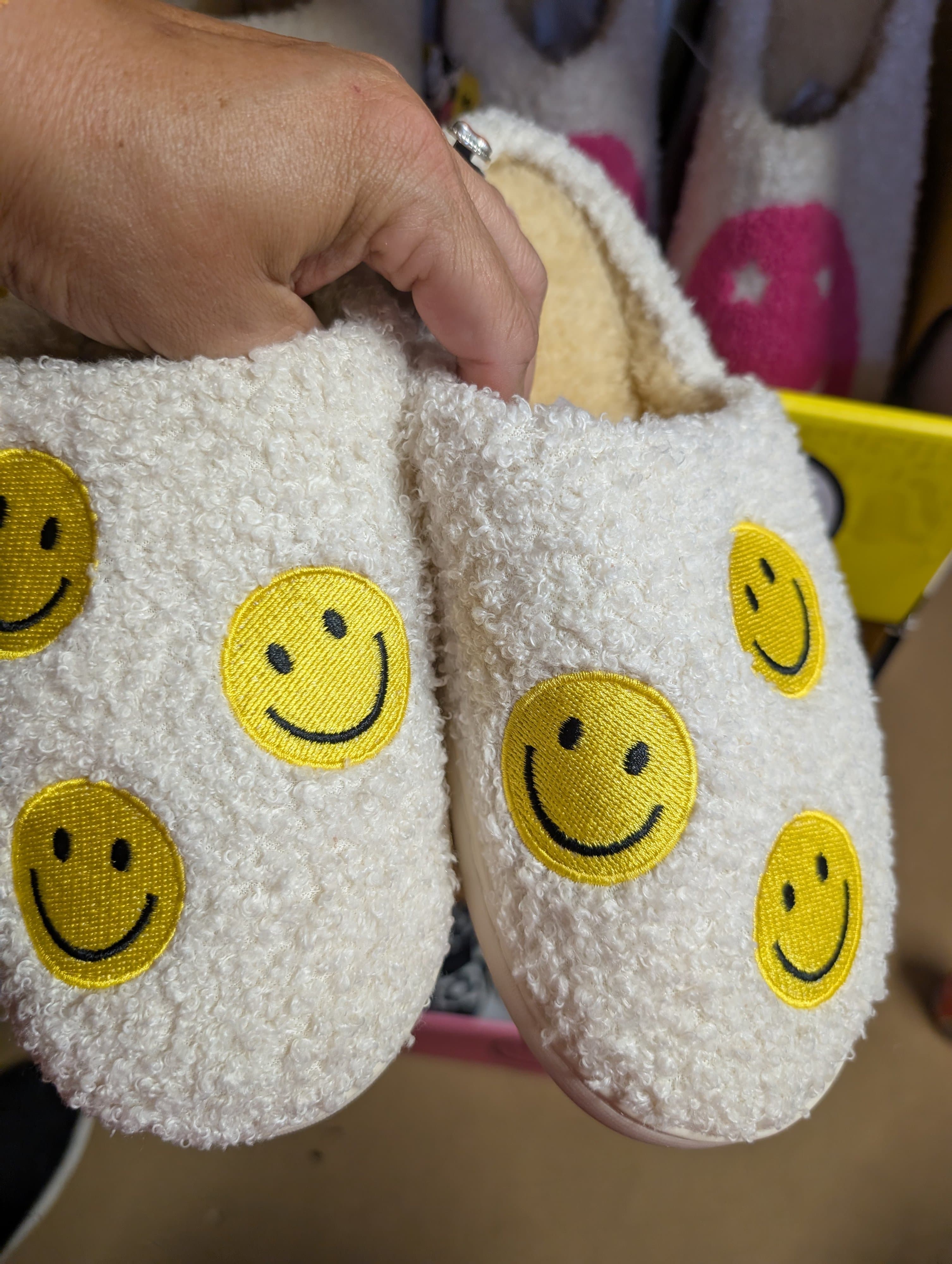 Plush Ladies Slippers Medium 7-8 with Smiley Face Design