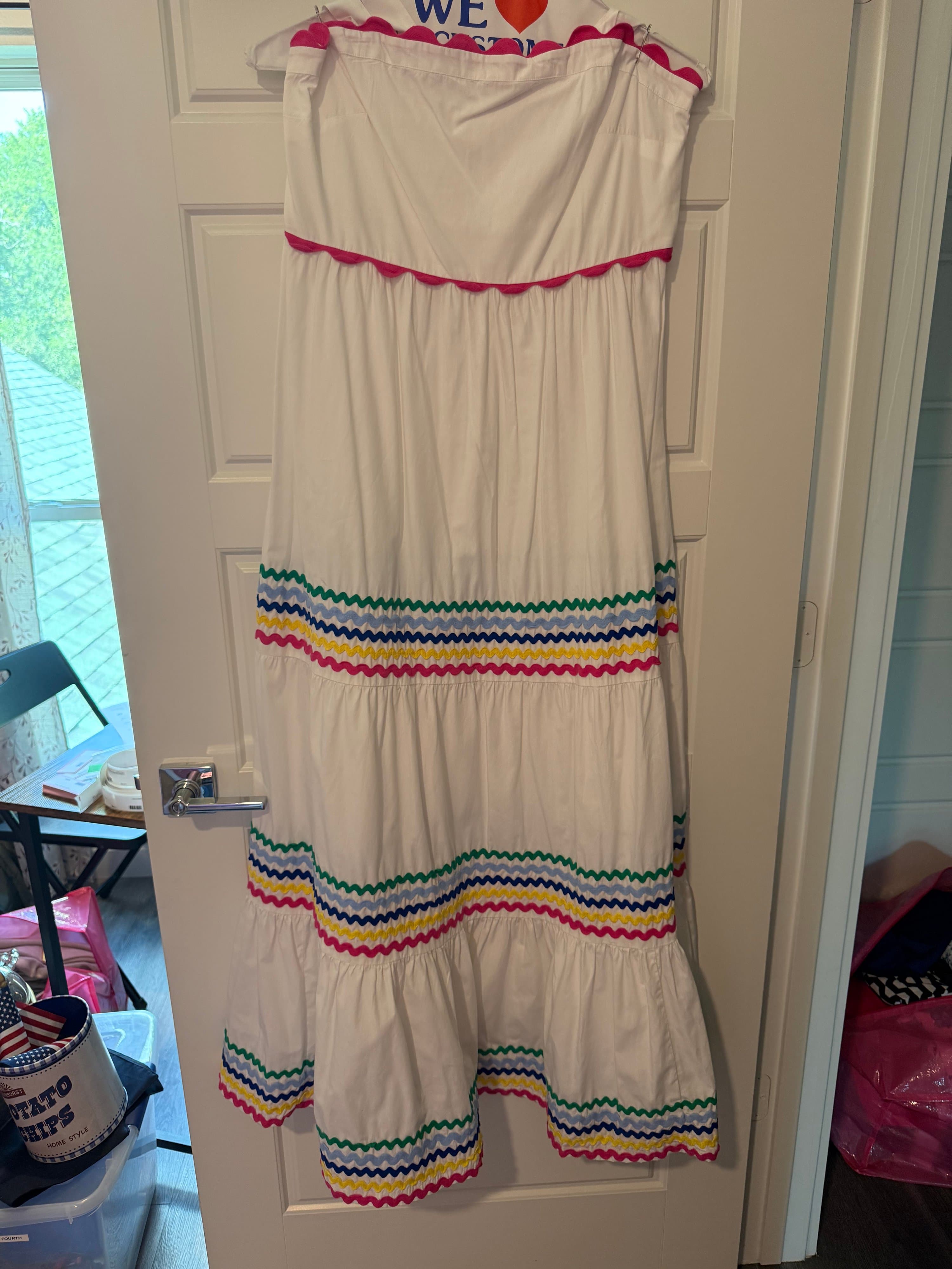 Crown & Ivy Maxi Dress Medium
