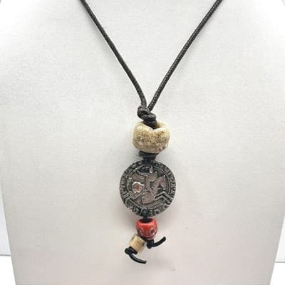 Vintage 90s Ceramic Bead Round Coin Necklace Silver Tone Women's Jewelry