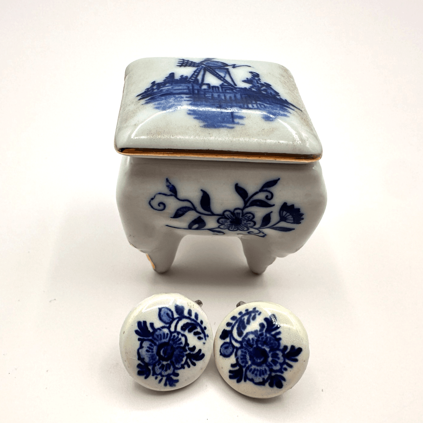Vintage Blue White Porcelain Trinket Box w/ Matching Earrings Delft Windmill Set
