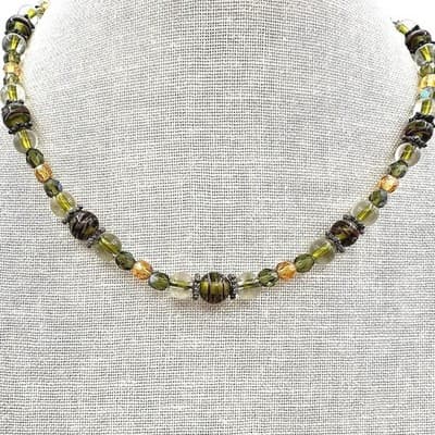Vintage Y2K Beaded Choker Necklace Boho Women's Classic Statement Jewelry