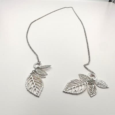 Vintage Y2K Silver Tone Multi Leaf Charm Lariat Necklace Boho Nature Jewelry
