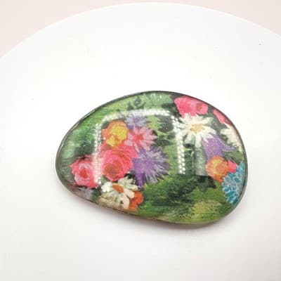 Vintage Y2K Floral Oval Glossy Brooch Pin Statement Women's Classic Jewelry