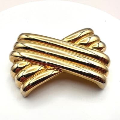 Vintage Y2K Gold Tone Ribbed Brooch Pin Statement Women's Classic Jewelry