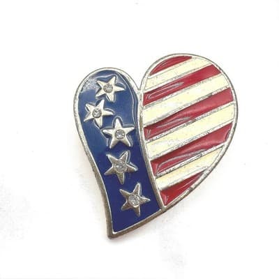 Vintage 90s American Flag Heart Shaped Enamel Lapel Pin Brooch Gold Tone Jewelry