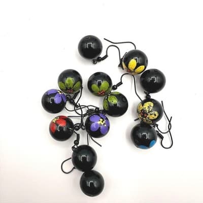 Vintage Y2K Hand Painted Floral Beaded Dangle Earrings Lot Boho Women's Jewelry