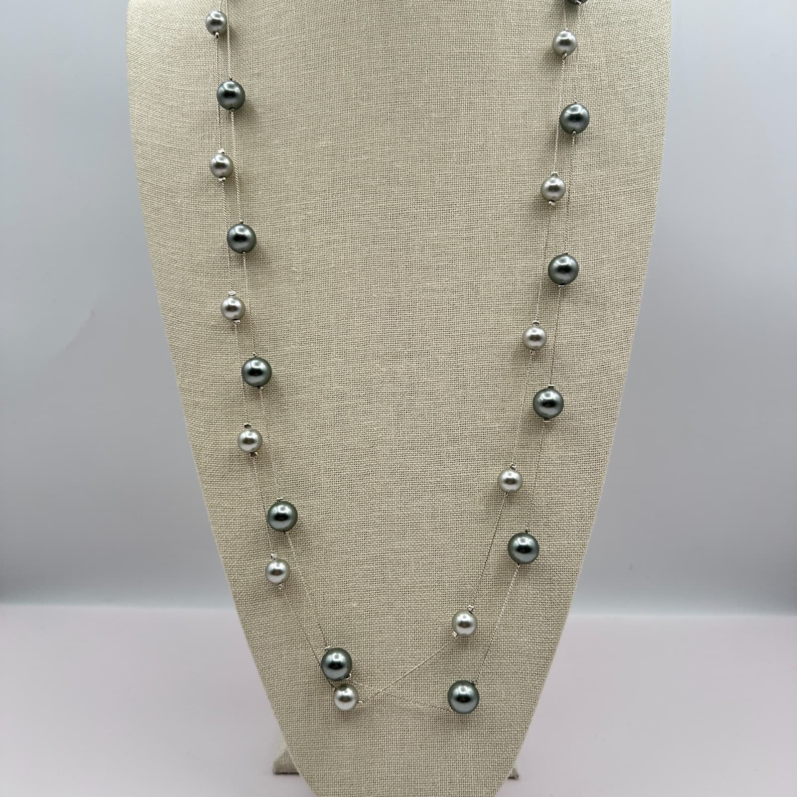 Vintage 90s Gray Faux Pearl Station Silver Tone Necklace Long Layering Jewelry