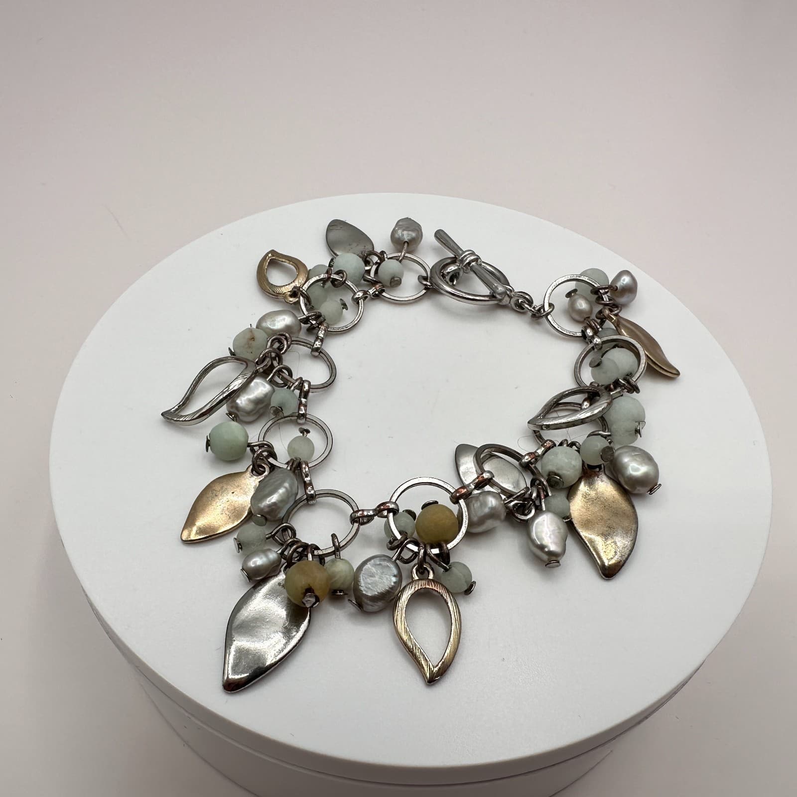 Vintage 90s Silver Tone Pearl Amazonite Charm Bracelet Classic Fashion Jewelry