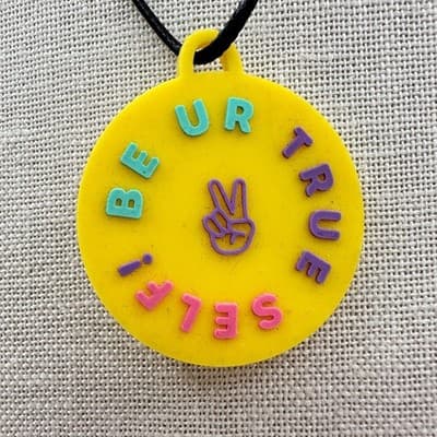 Vintage 90s Be Ur True Self Peace Sign Necklace Yellow Rubber Novelty Jewelry