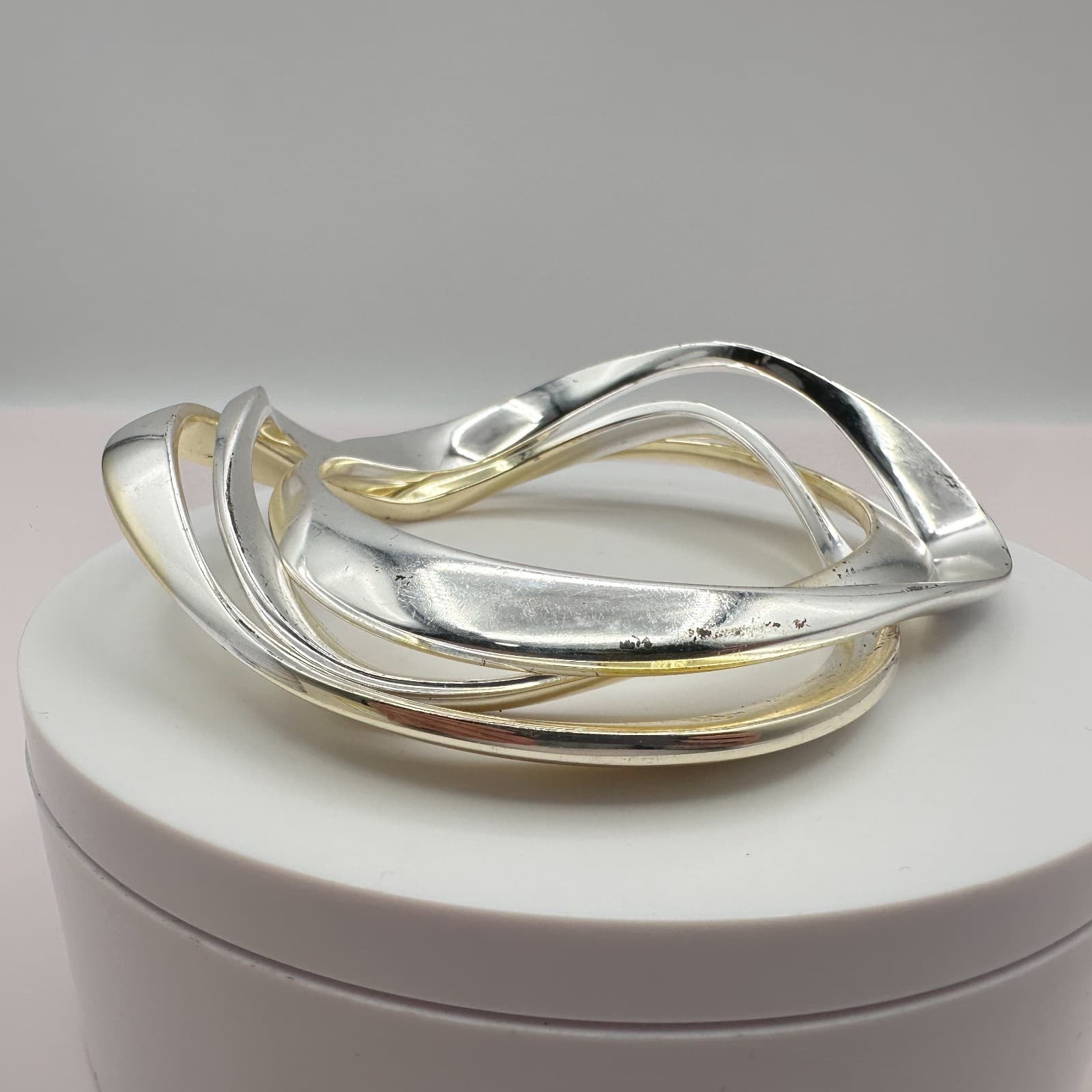 Vintage Y2K Wavy Interlocking Bracelets Set Silver/Gold Tone Women's Jewelry