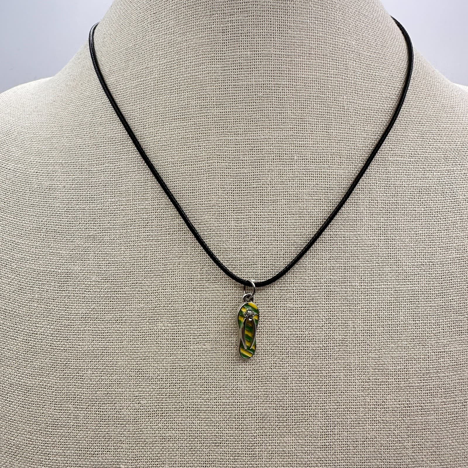 Vintage 80s Green Yellow Flip Flp Necklace Pendant Summer Beach Vacation Jewelry